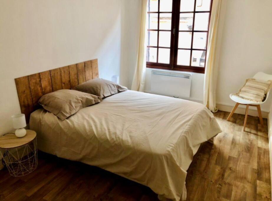 Appartement Au Coeur Du Centre Historique แบร์เฌอรัก ภายนอก รูปภาพ